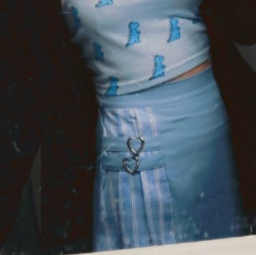 Light blue heart buckle skirt